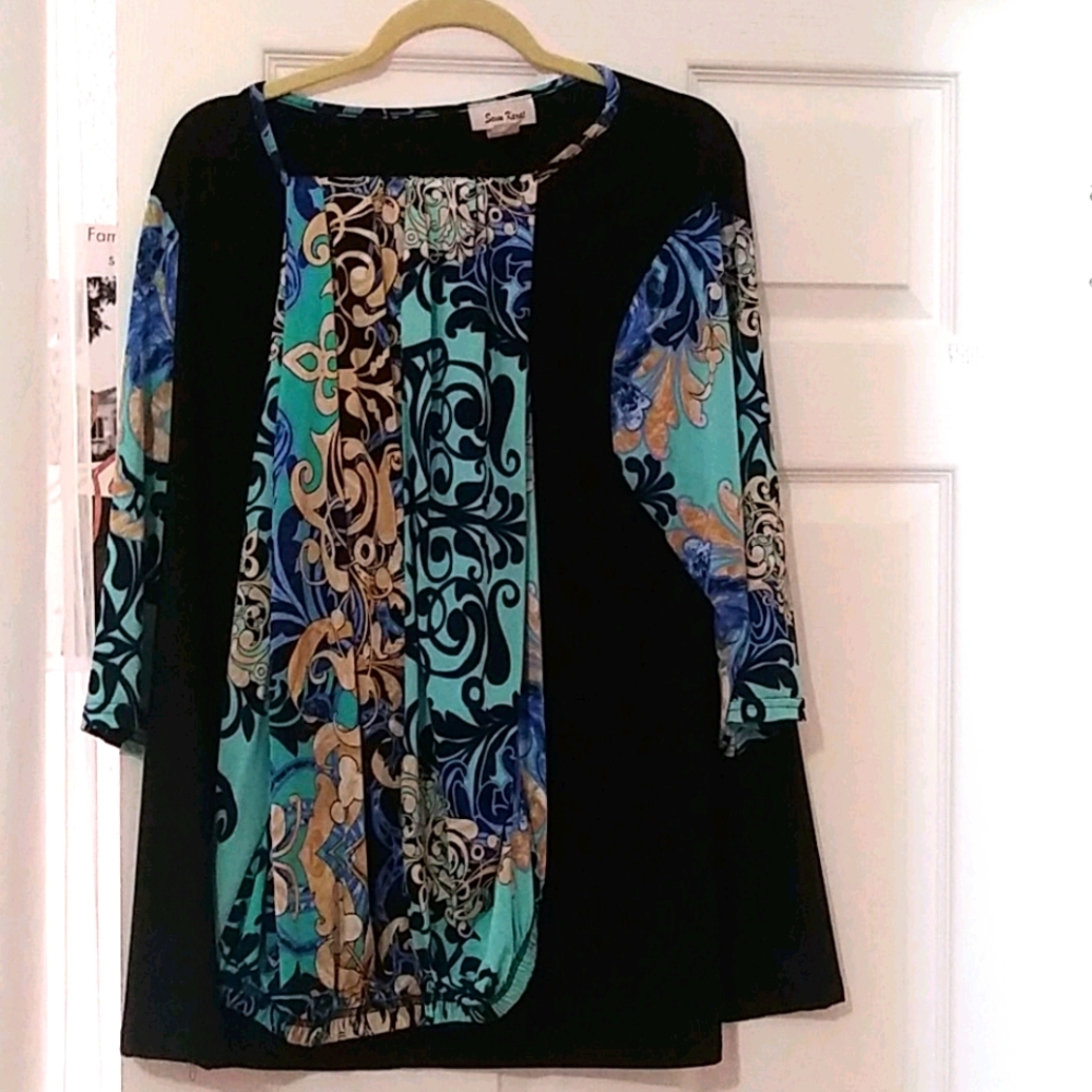 Crop pants with matching top